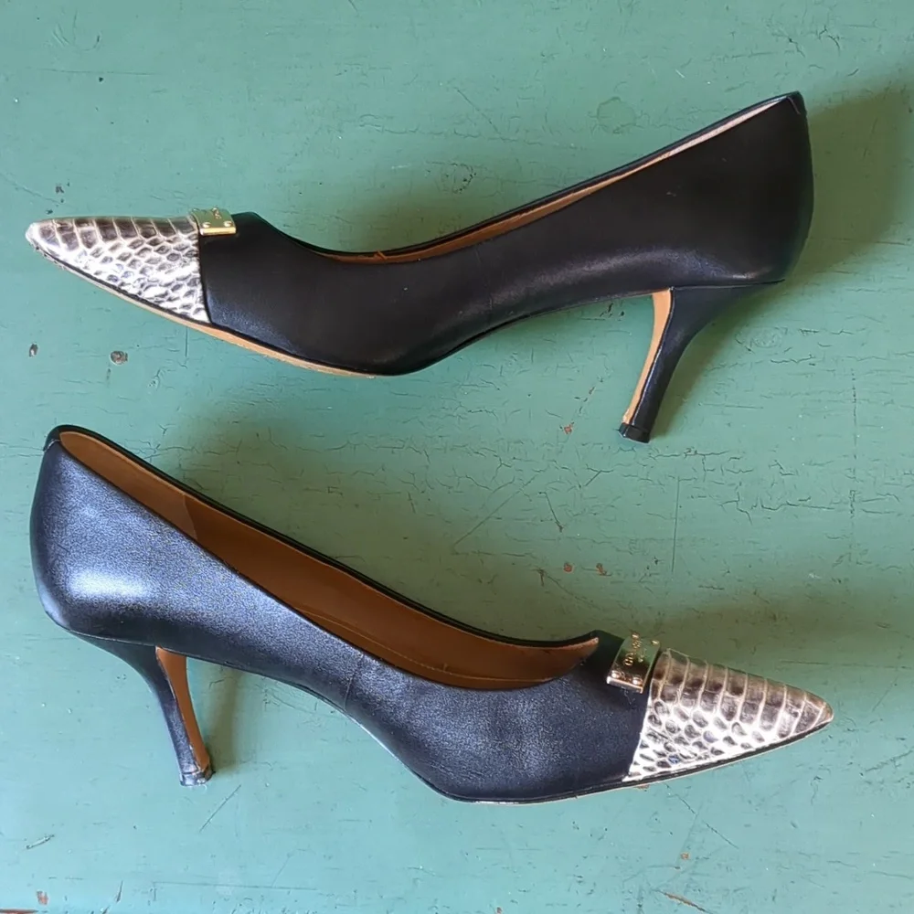 Coach Zan Two Tone Black/ Snake Skin heels Size 9 - Picture 6 of 16